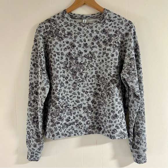 Athleta Studio to Street Sweatshirt in Heather Gray Libra sz XXS - Picture 2 of 4